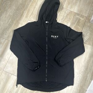 Women’s DKNY sport jacket windbreaker M great condition